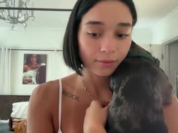 adriannarodriguez's chat room