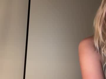 summerclarkee's chat room