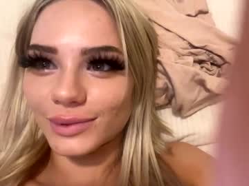 britneycherry08's chat room