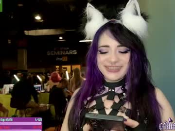 crimsonkitten's chat room