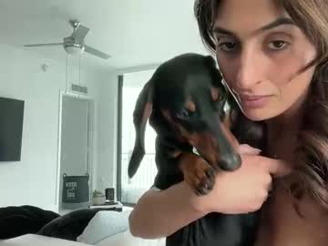 camiliakxoxo's chat room