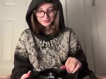 fantasyella's chat room