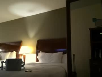 lilylustxoxo's chat room