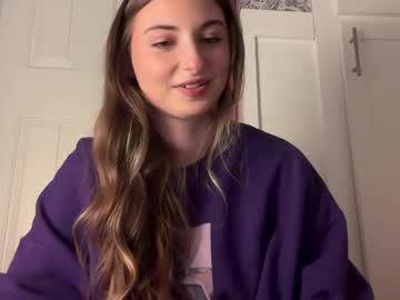 fantasyella's chat room