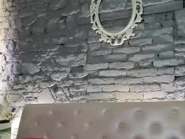 vixvixenn's chat room