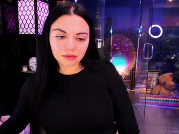 alma_pearl's chat room