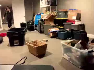 intothewoodswego's chat room