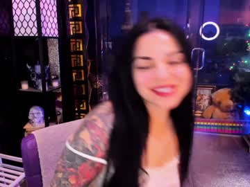 alma_pearl's chat room