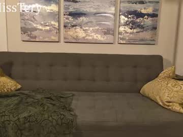 iammisstery's chat room