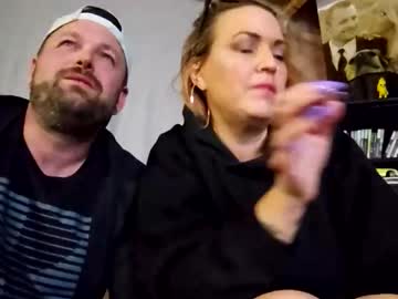 coupleoffantastics's chat room