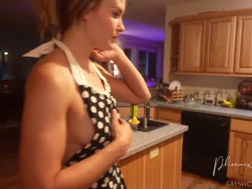 phoenix_taylor's chat room