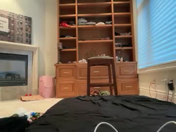 lilybrown07's chat room