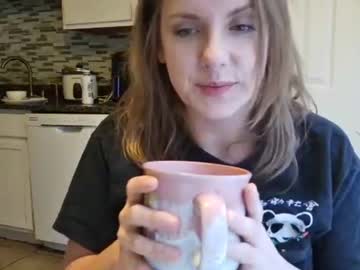 tinywithtiddies's chat room