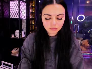 alma_pearl's chat room