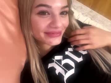 britneycherry08's chat room