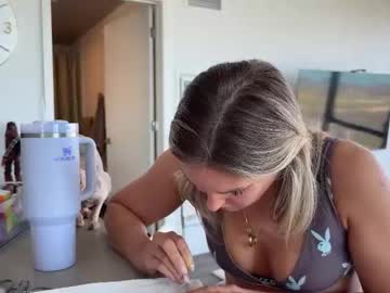 graciemae_baexx's chat room