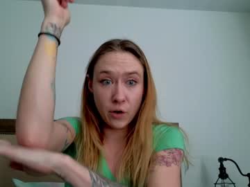 pr3ttyp1nkpussy's chat room