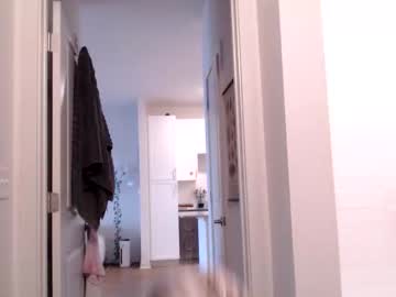 lilyyymonroee's chat room