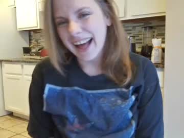 tinywithtiddies's chat room