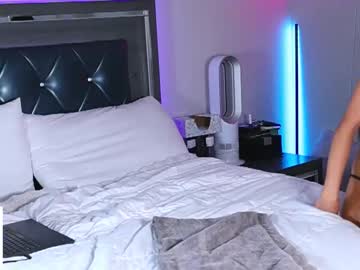 veronicadiazxxx's chat room