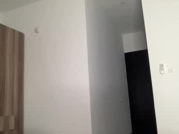 lolasinclairr's chat room