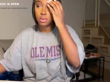 violet6xft's chat room