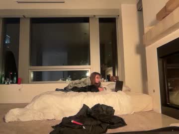 lilybrown07's chat room