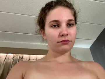 deepthroatqueen33's chat room