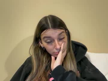 clairewalkerrr's chat room