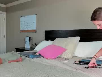 kyliebkillinit's chat room