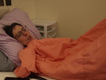 ellynaomi's chat room