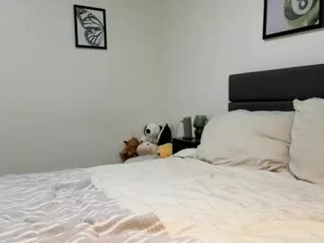 scarletterose_504259's chat room