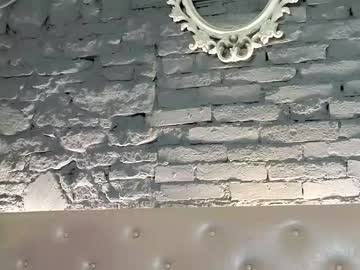 vixvixenn's chat room