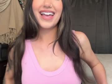 ella2sweet's chat room