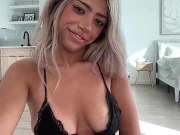 juliaabrooks's chat room