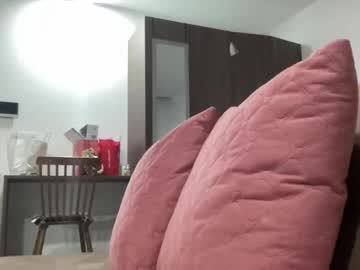 lilbitali's chat room