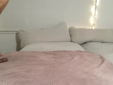 rosalinatoosexy's chat room