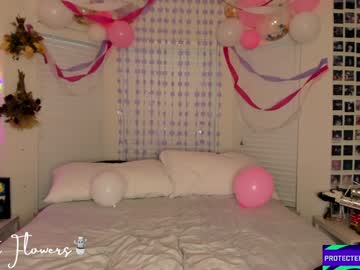 violetttflowers's chat room