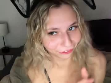 anyaa777's chat room