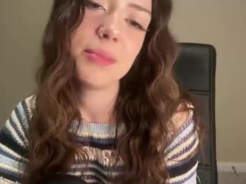 kr3amykay's chat room