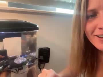 little_lies's chat room