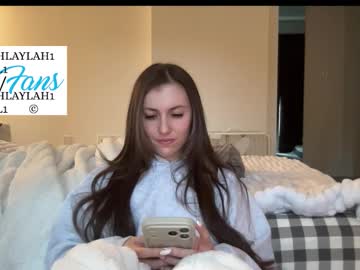 laylahlaylah1's chat room
