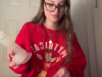 fantasyella's chat room