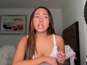 dollyrhodesss's chat room