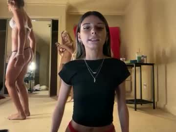 clairewalkerrr's chat room