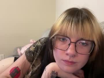 irissweets's chat room