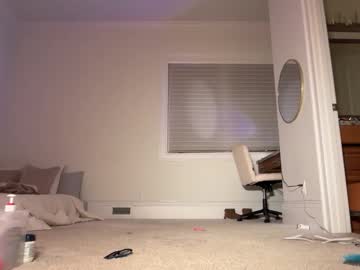 emilyparkerrr's chat room