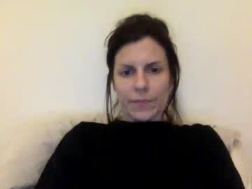 sweetriddance's chat room