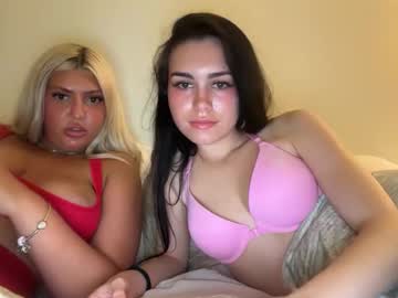 liddlexparis's chat room