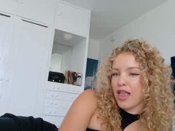 theislandgirl's chat room